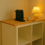 이케아 칼락스를 상판으로 변형한 홈카페 테이블 활용